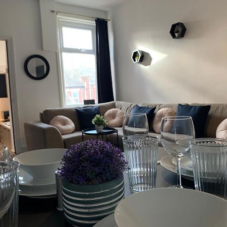 Windsor 4 - Spacious Beautiful 4 Bdrm Maisonette Nr Ncle Free Wifi Free Parking Gateshead Kültér fotó